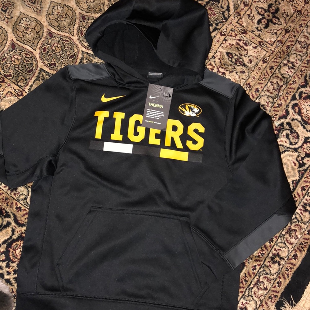 NWT NIKE HOODIE